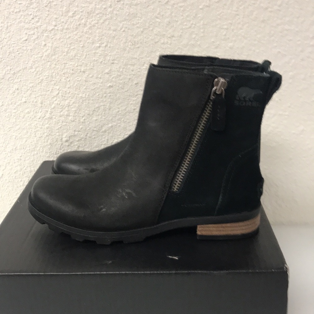 Sorel Women's Black Emelie Zip Waterproof Ankle Bootie, NL3502-010 - Picture 3 of 8